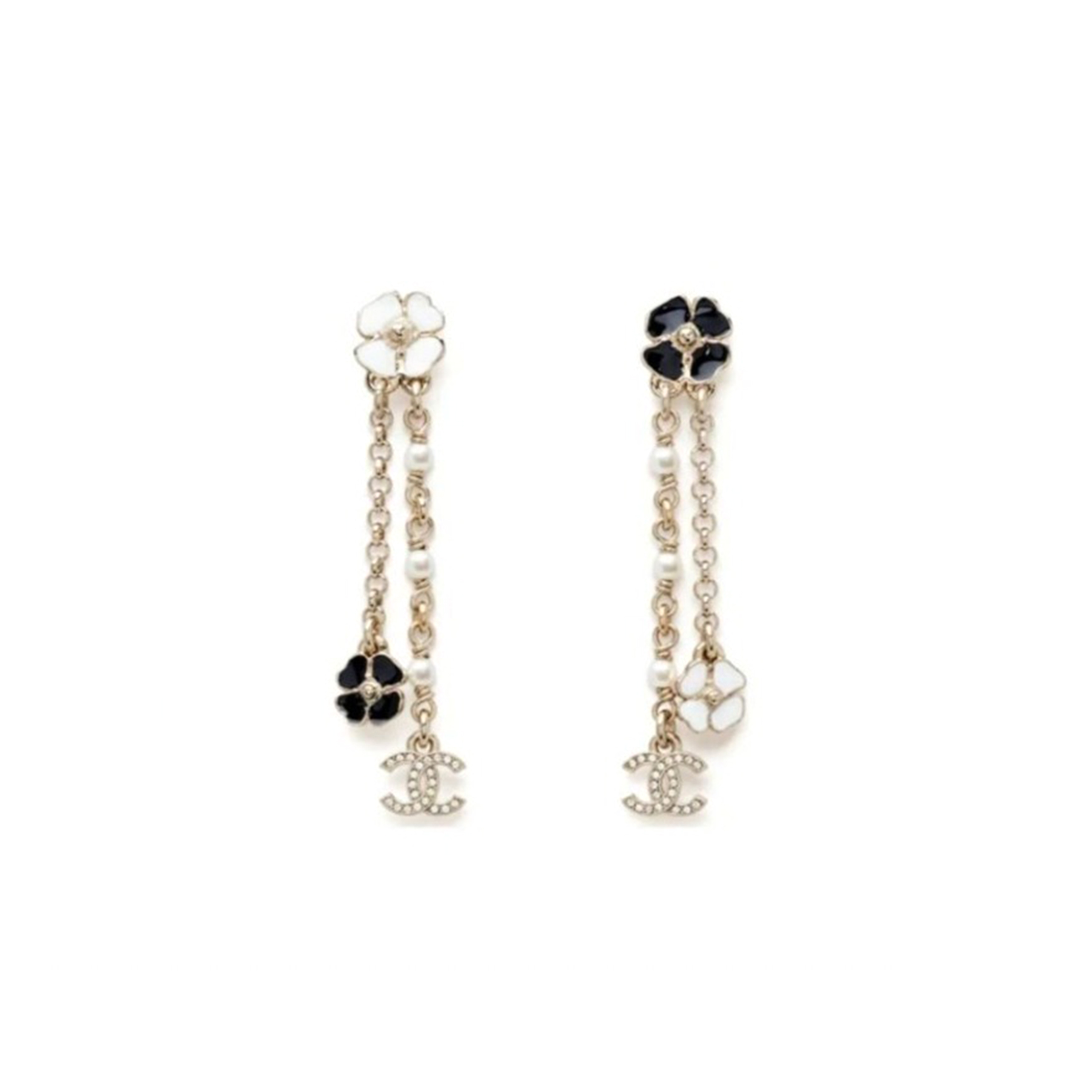 CHANEL FOUR LEAF CLOVER EARRINGS ABF556